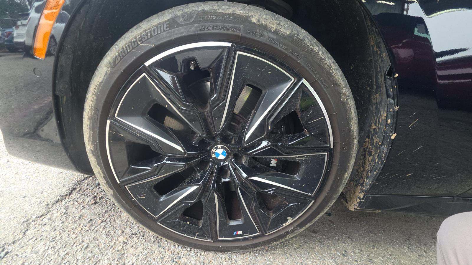 2024 BMW 7 Series 740i RWD