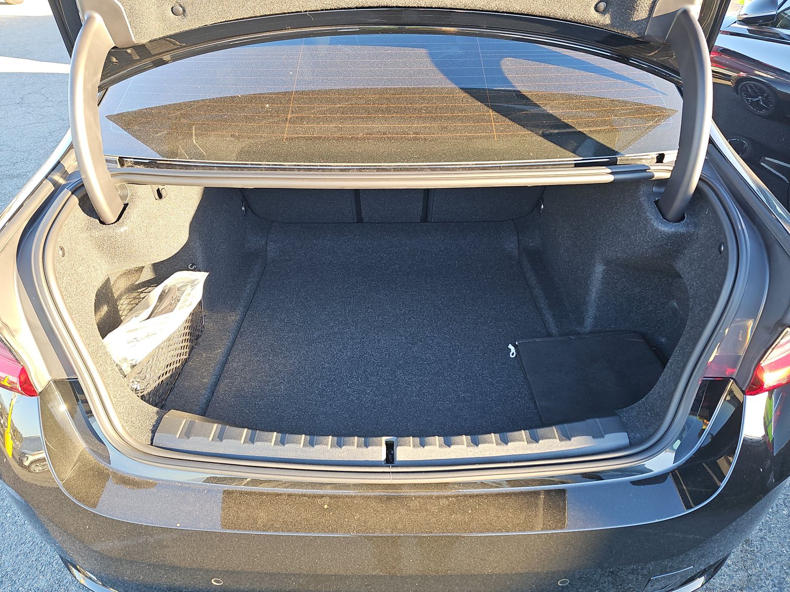 2025 BMW 3 Series 330i RWD