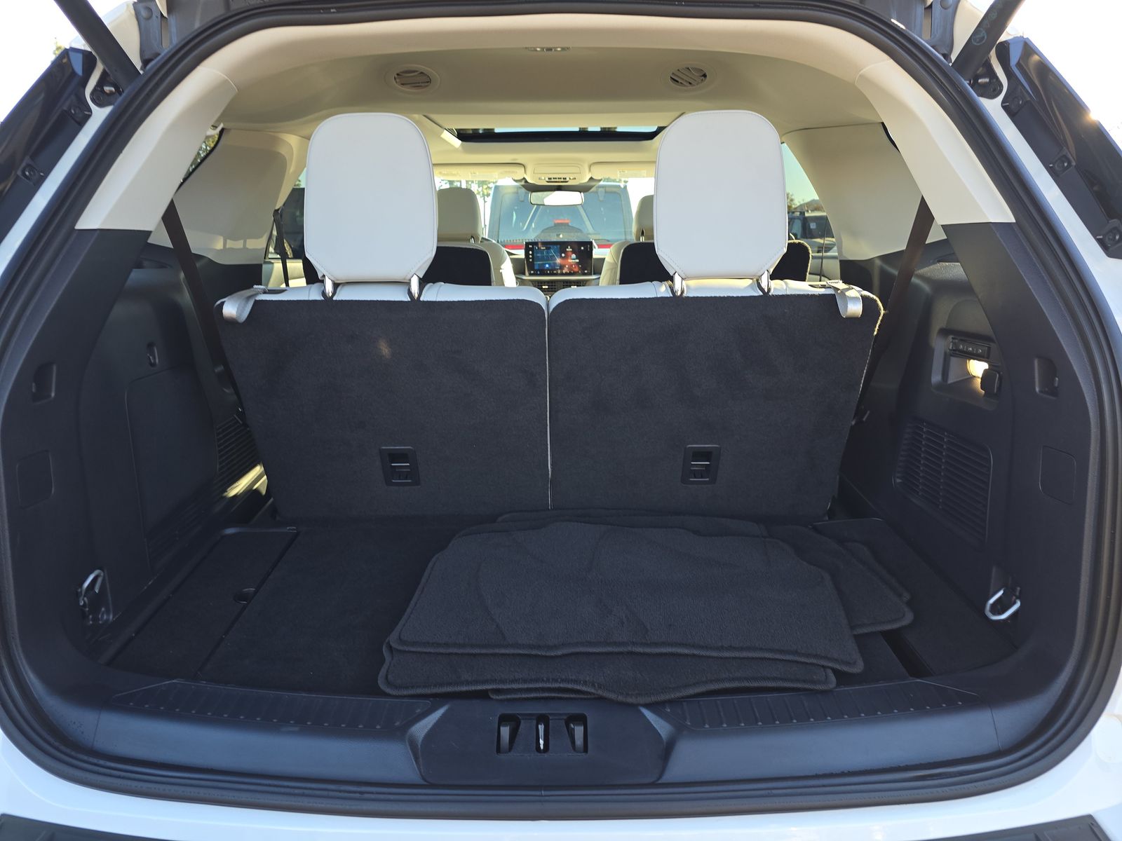 2025 Ford Explorer Platinum AWD