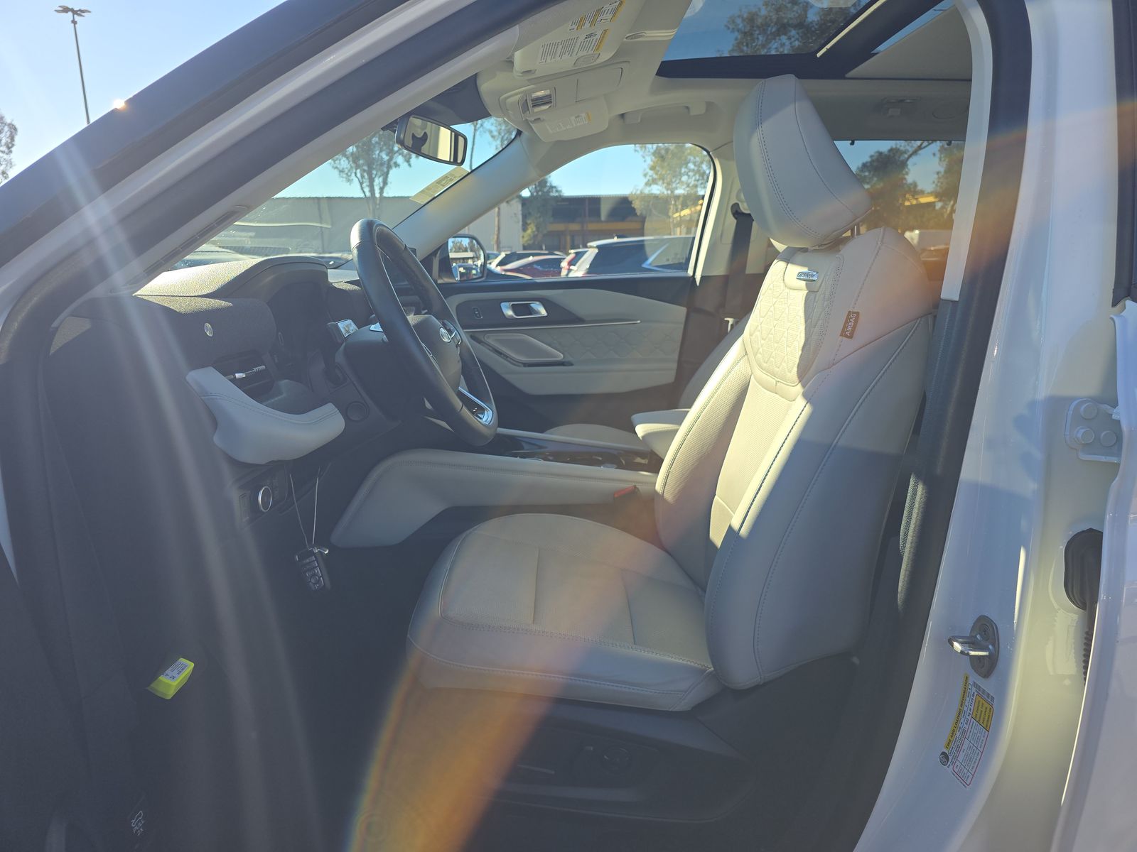 2025 Ford Explorer Platinum AWD