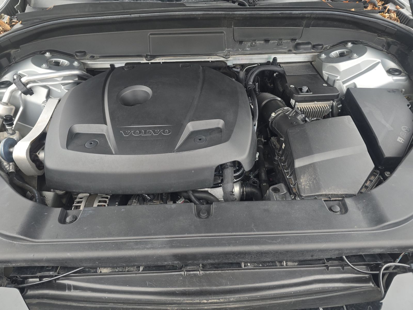 2018 Volvo XC60 T5 Momentum AWD