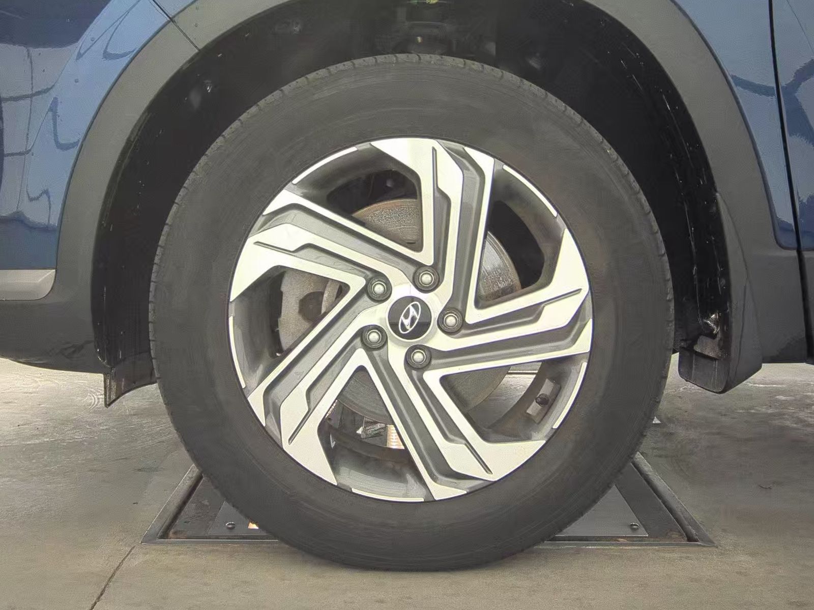 2023 Hyundai Santa Fe SE AWD