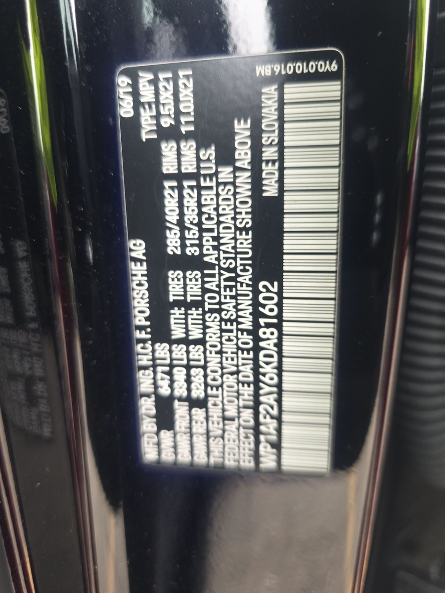 2019 Porsche Cayenne Turbo AWD