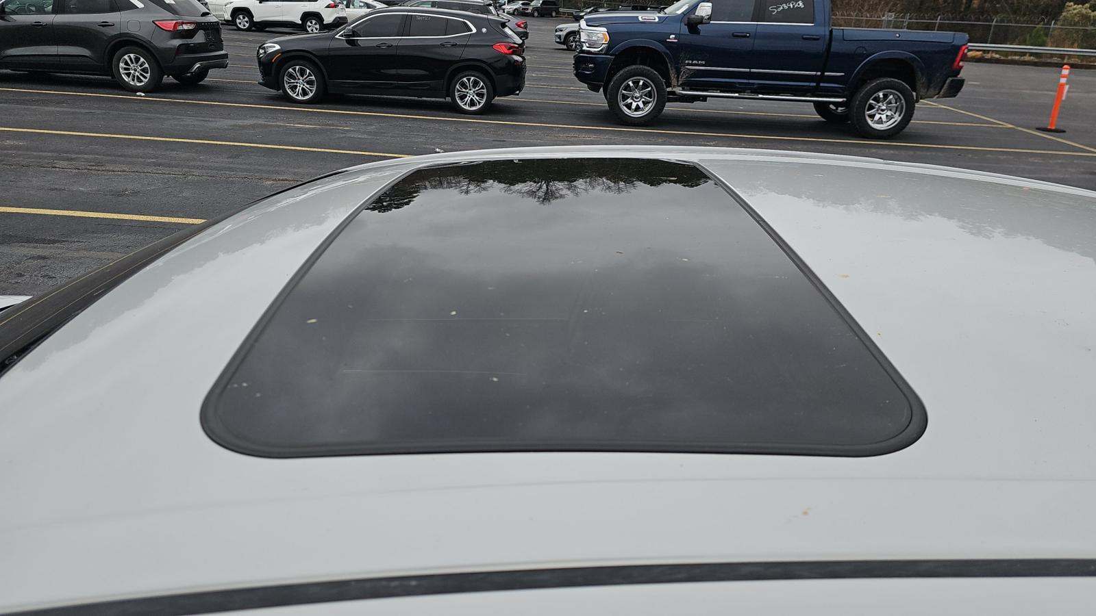 2023 Toyota Camry SE FWD