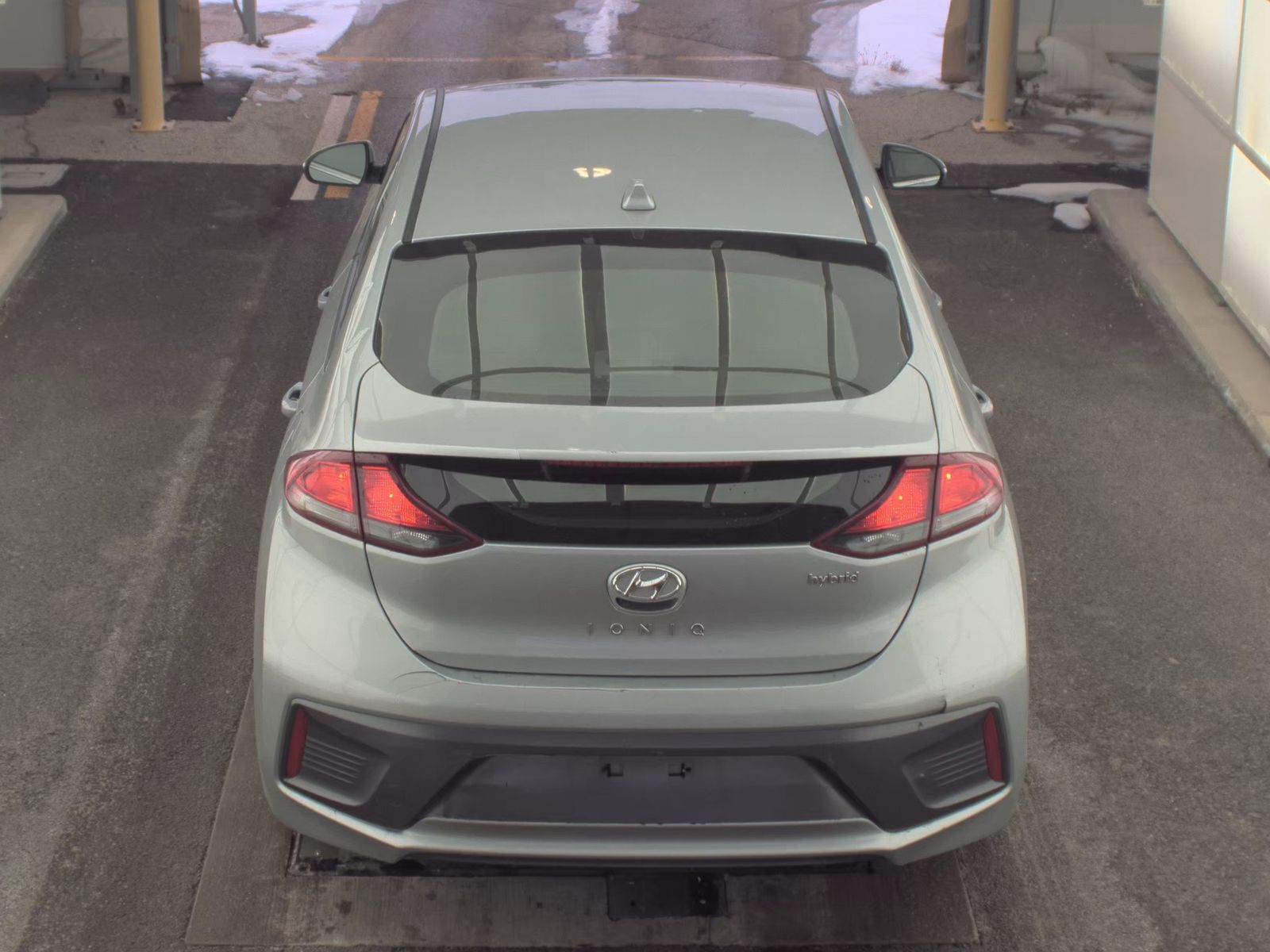 2022 Hyundai Ioniq Hybrid SE FWD