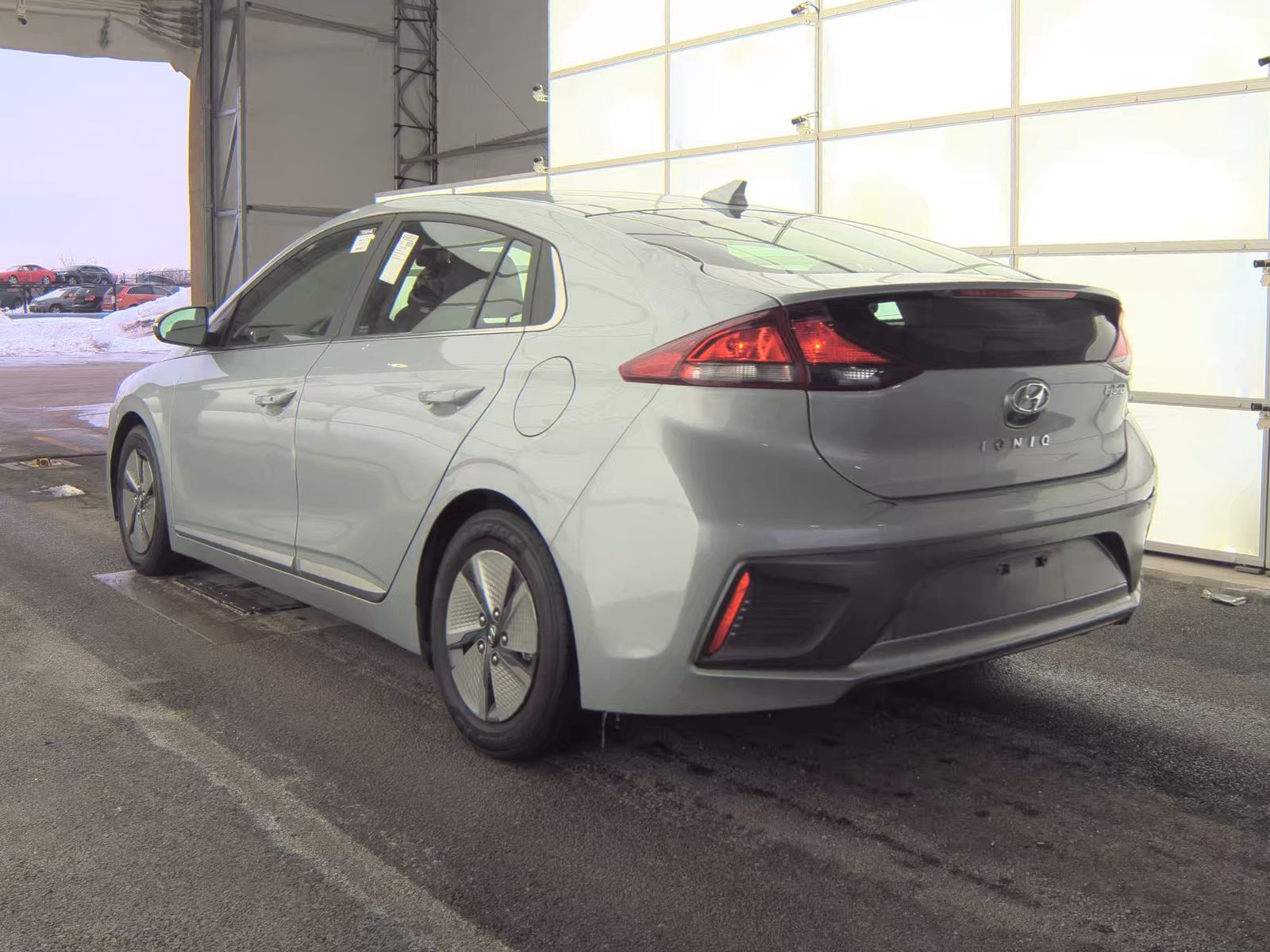 2022 Hyundai Ioniq Hybrid SE FWD