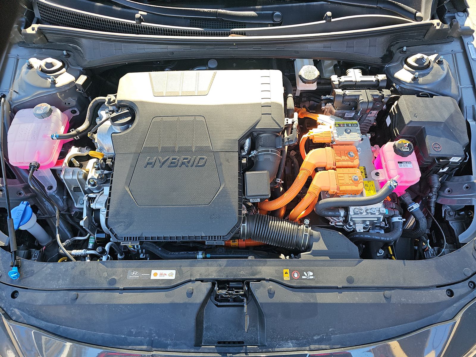 2025 Hyundai Elantra Hybrid Limited FWD