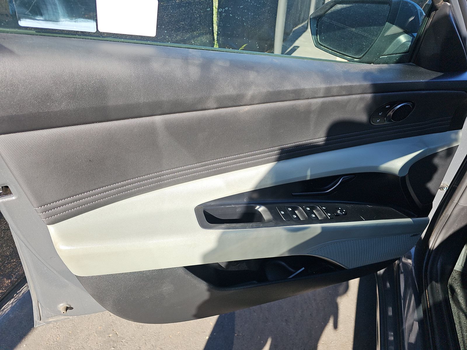 2025 Hyundai Elantra Hybrid Limited FWD