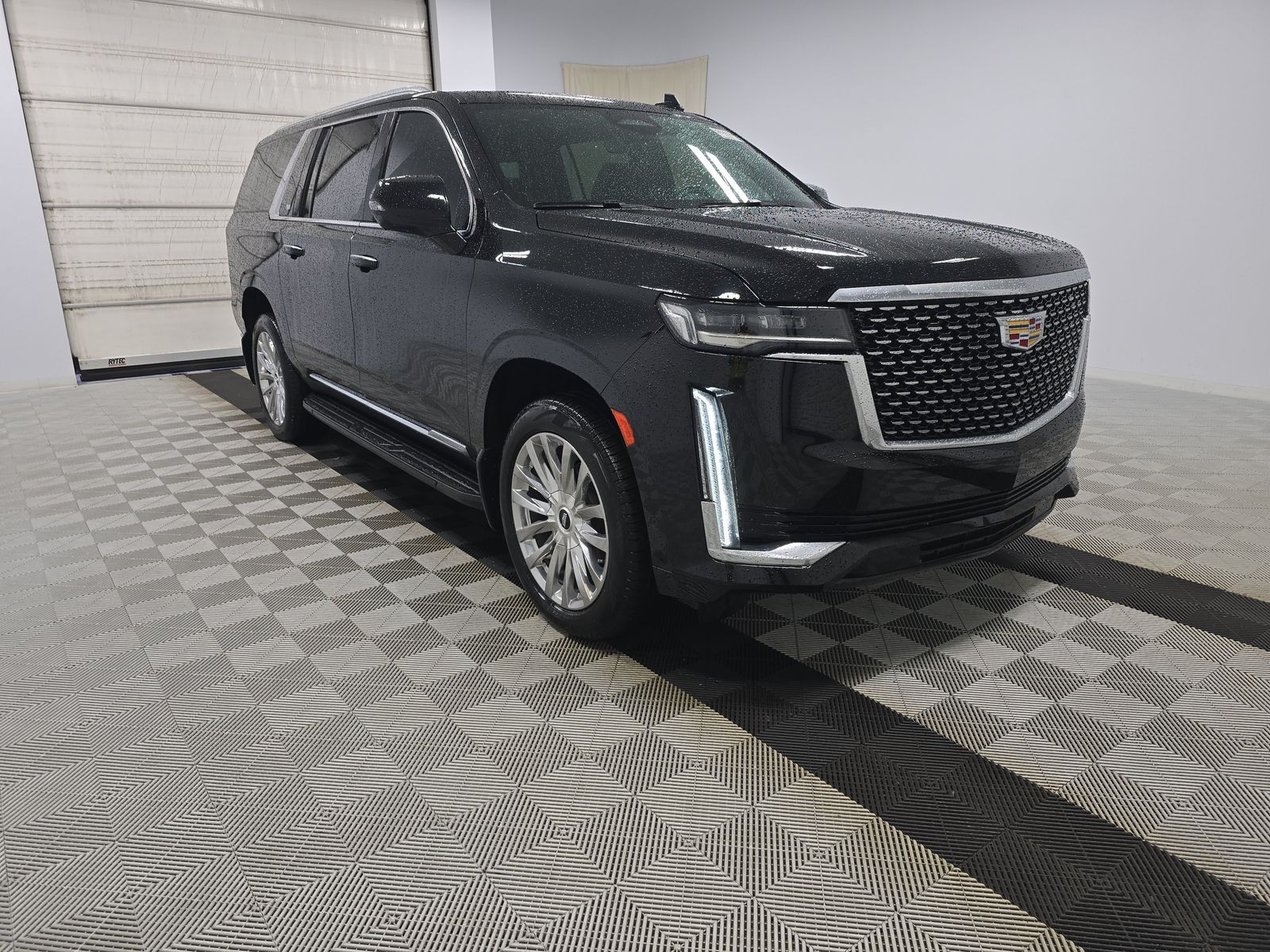 2023 Cadillac Escalade ESV Premium Luxury AWD