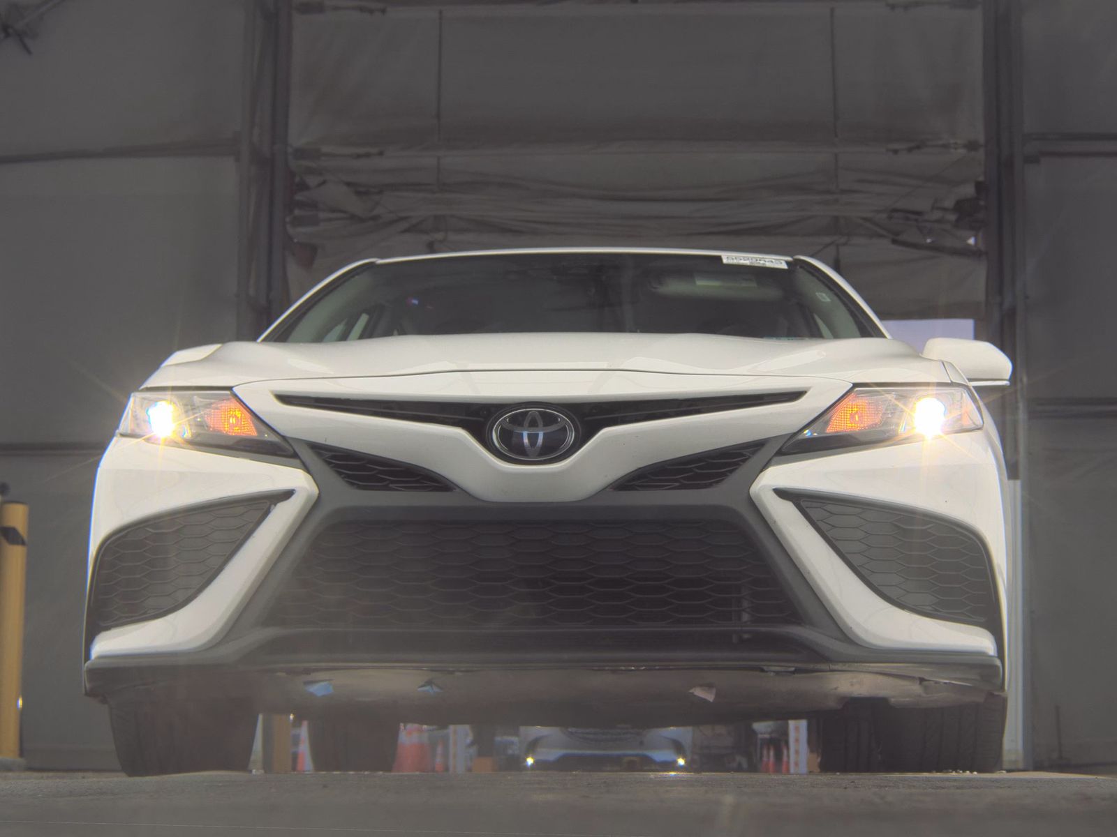 2024 Toyota Camry SE FWD