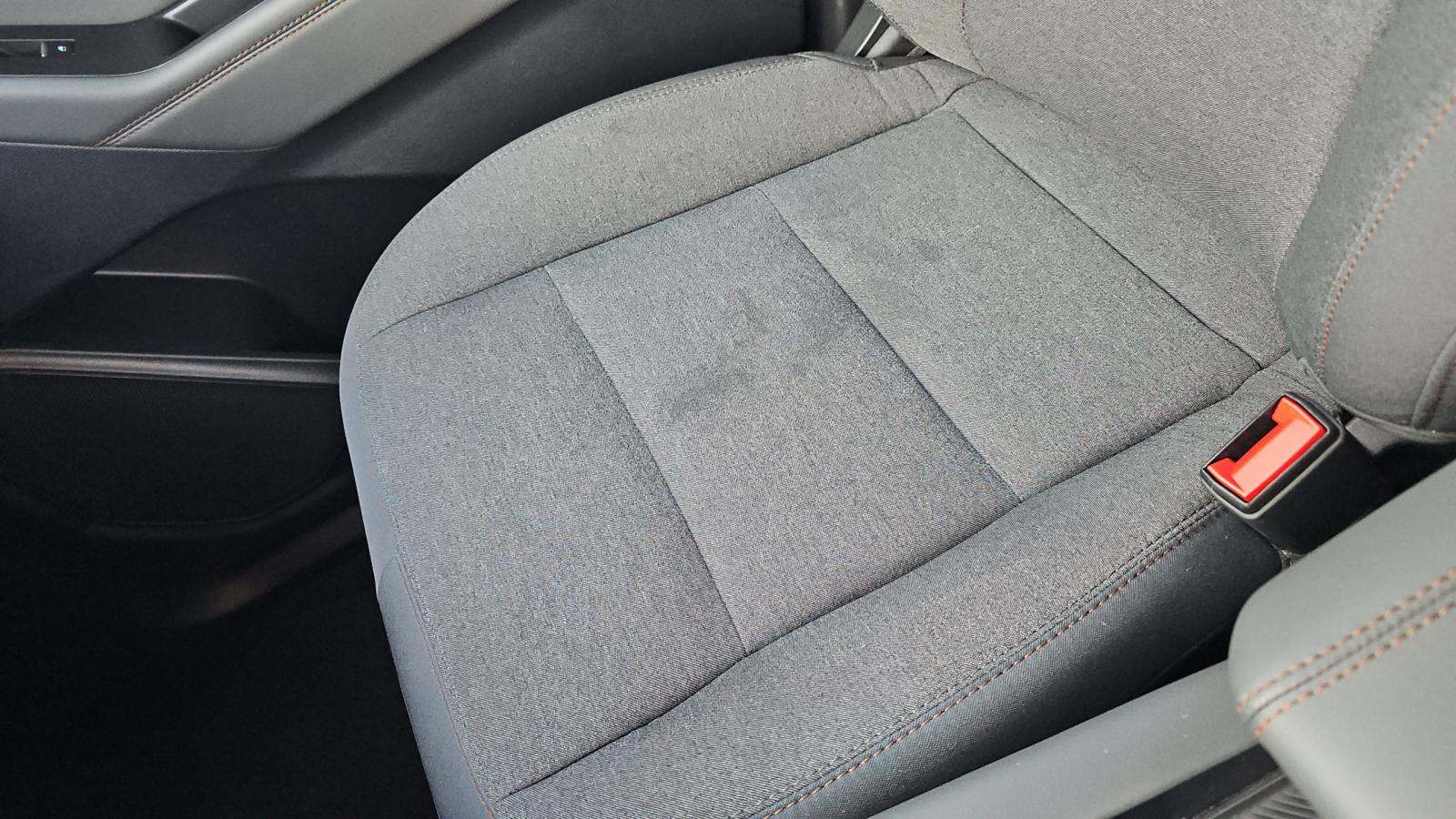 2025 Ford Explorer Active RWD