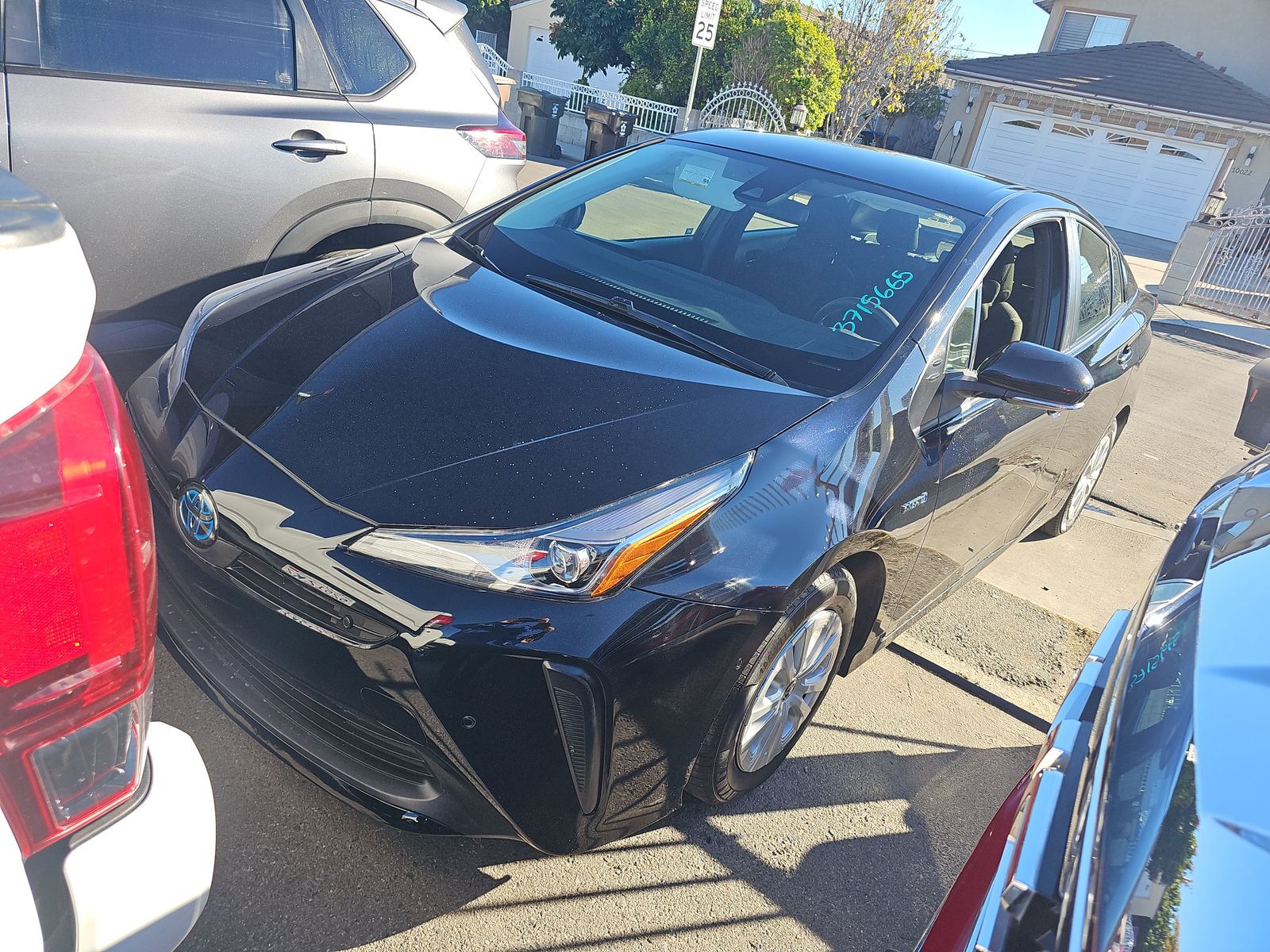 2021 Toyota Prius LE FWD