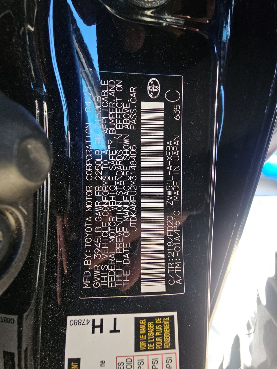 2021 Toyota Prius LE FWD