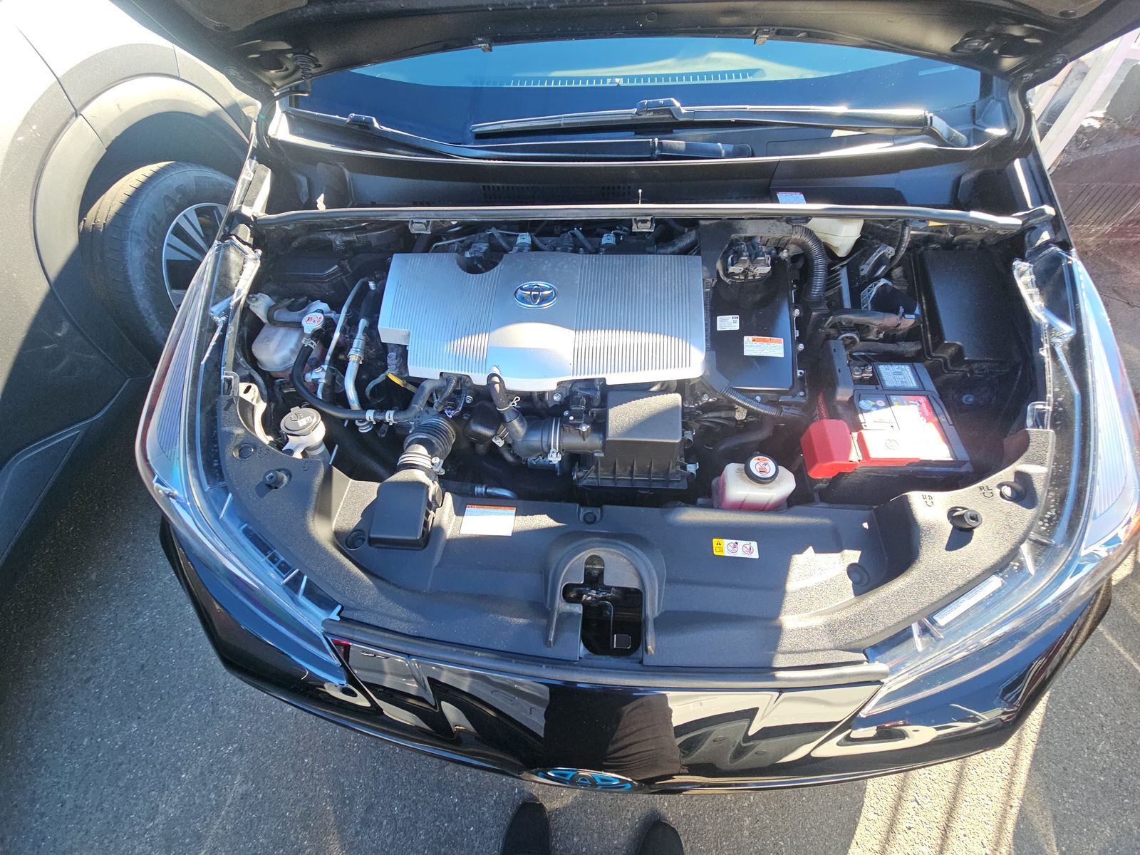 2021 Toyota Prius LE FWD