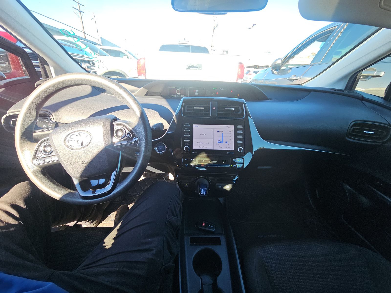 2021 Toyota Prius LE FWD