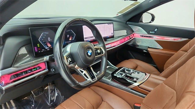 2023 BMW 7 Series 740i RWD