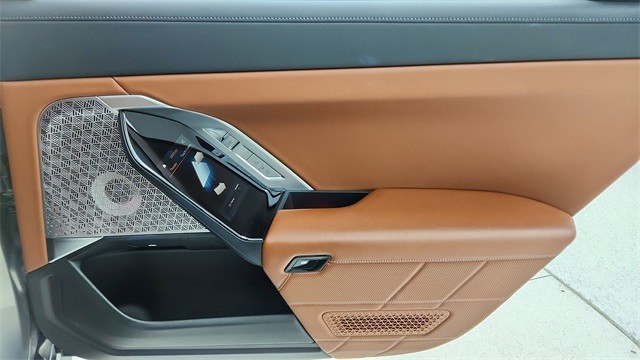 2023 BMW 7 Series 740i RWD