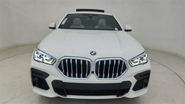 2023 BMW X6 xDrive40i AWD