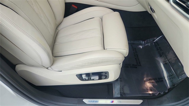 2023 BMW X6 xDrive40i AWD