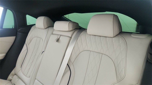 2023 BMW X6 xDrive40i AWD
