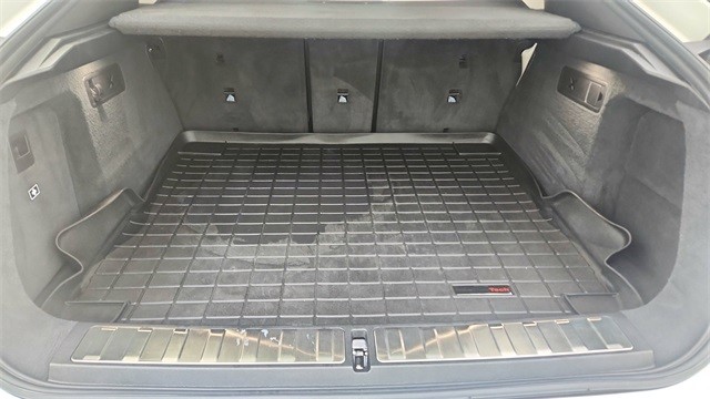 2023 BMW X6 xDrive40i AWD