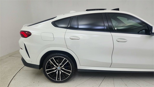 2023 BMW X6 xDrive40i AWD