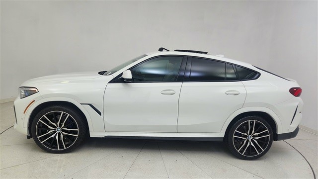 2023 BMW X6 xDrive40i AWD