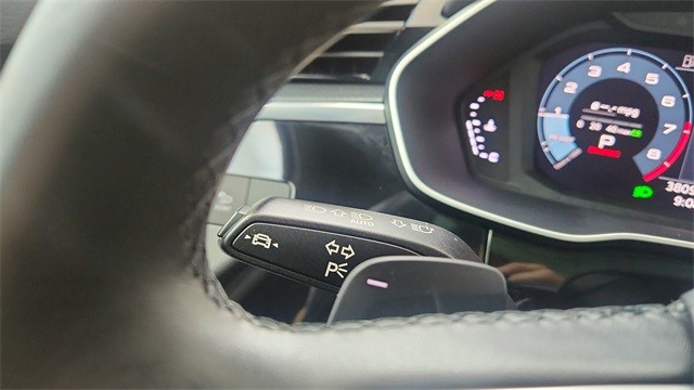 2023 Audi Q3 S line Premium Plus AWD