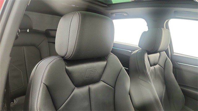 2023 Audi Q3 S line Premium Plus AWD