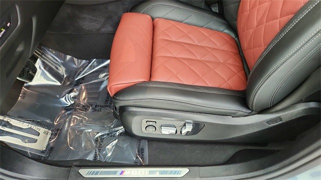 2025 BMW X6 M60i xDrive AWD