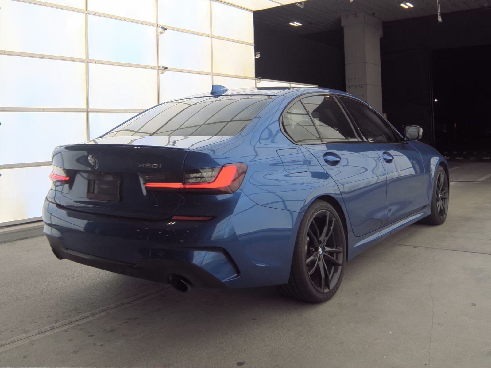 2022 BMW 3 Series 330i RWD