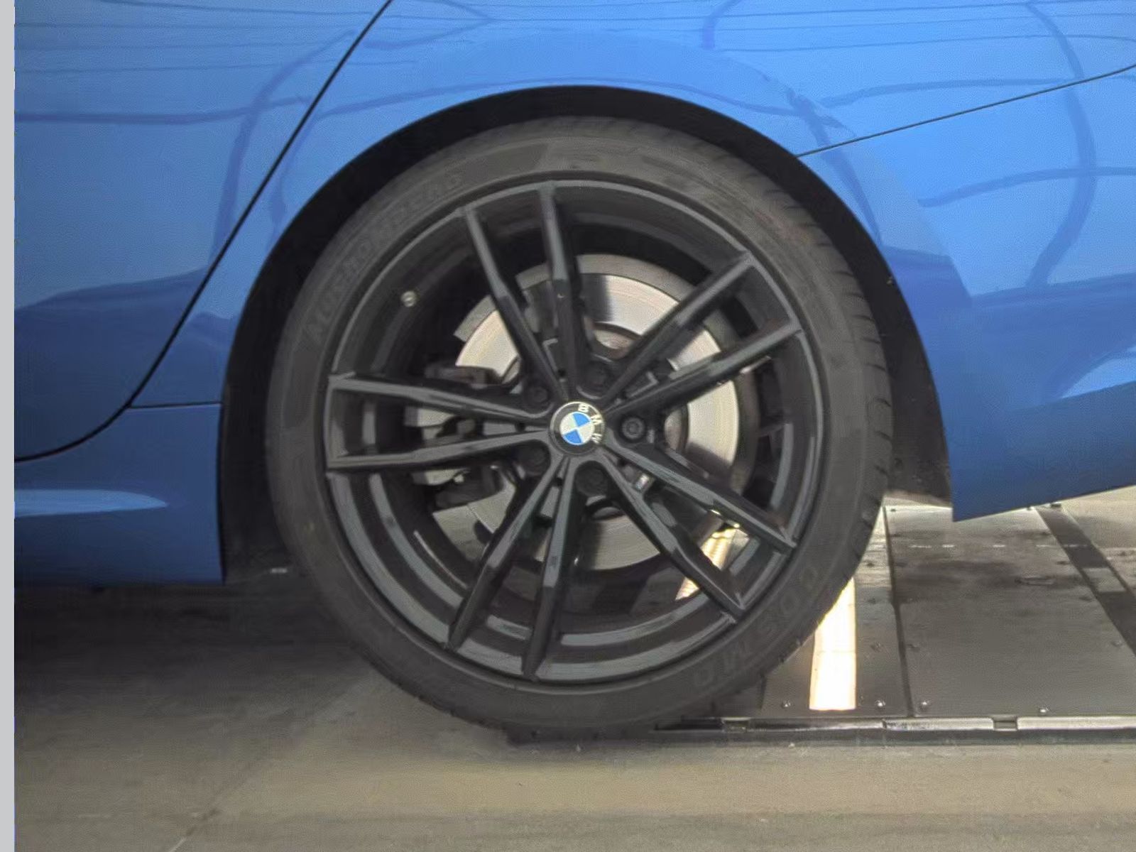 2022 BMW 3 Series 330i RWD