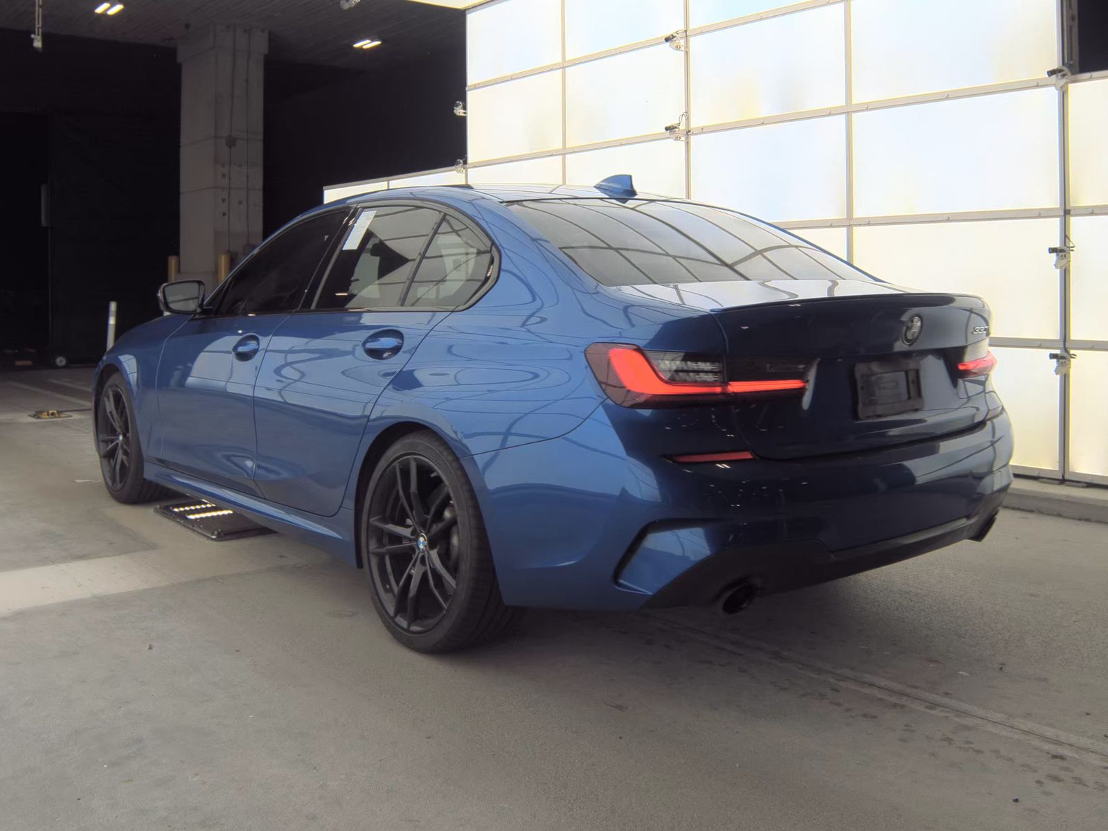 2022 BMW 3 Series 330i RWD