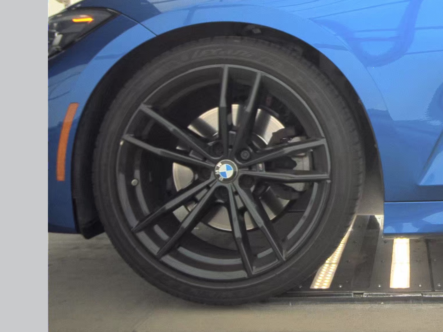 2022 BMW 3 Series 330i RWD