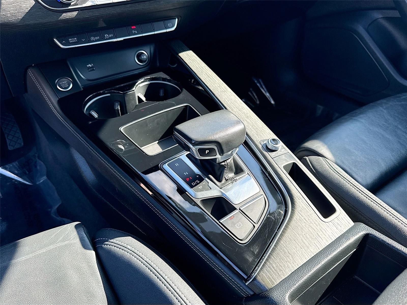 2022 Audi A4 S line Premium Plus AWD