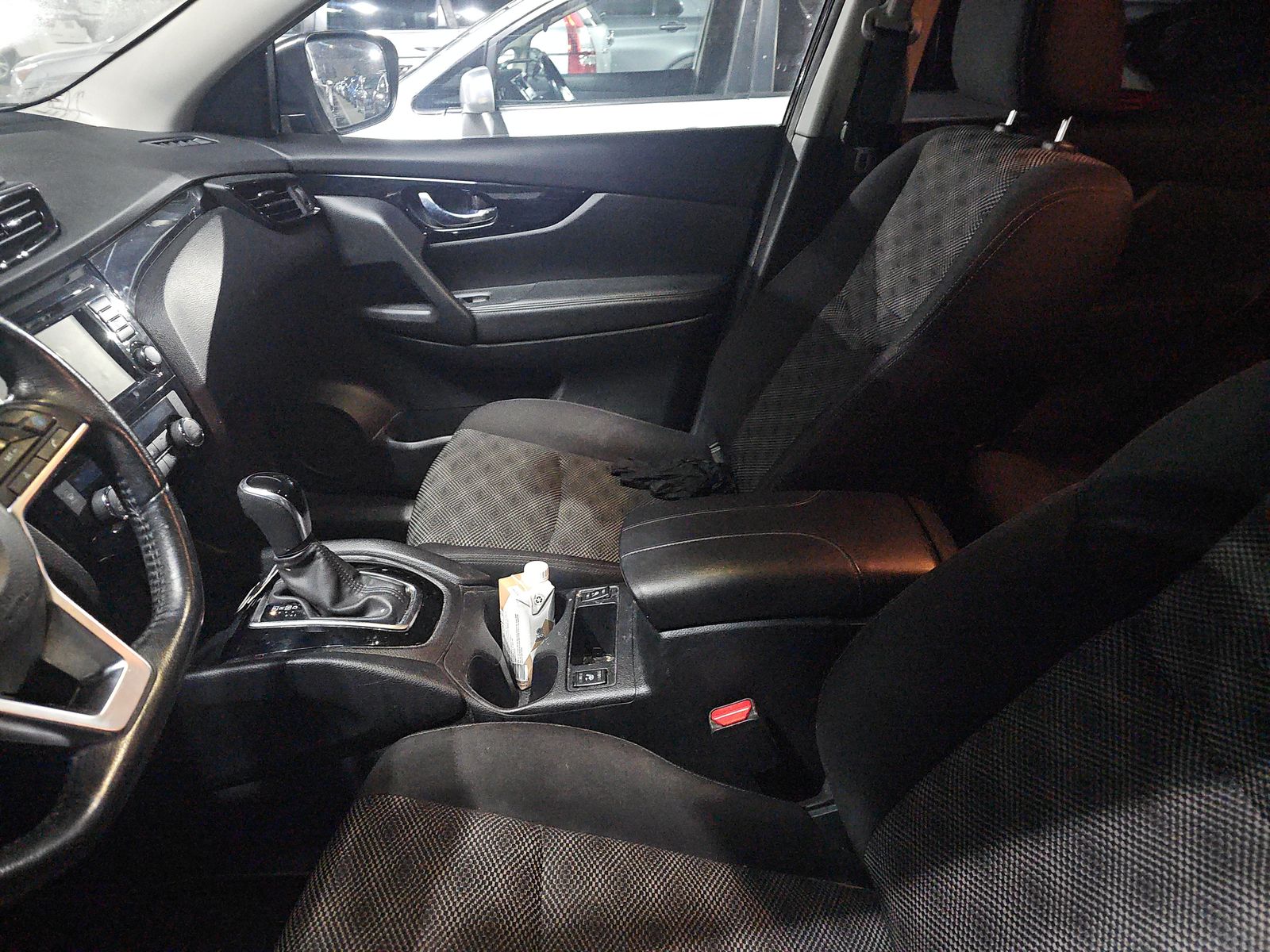 2019 Nissan Rogue Sport SV FWD