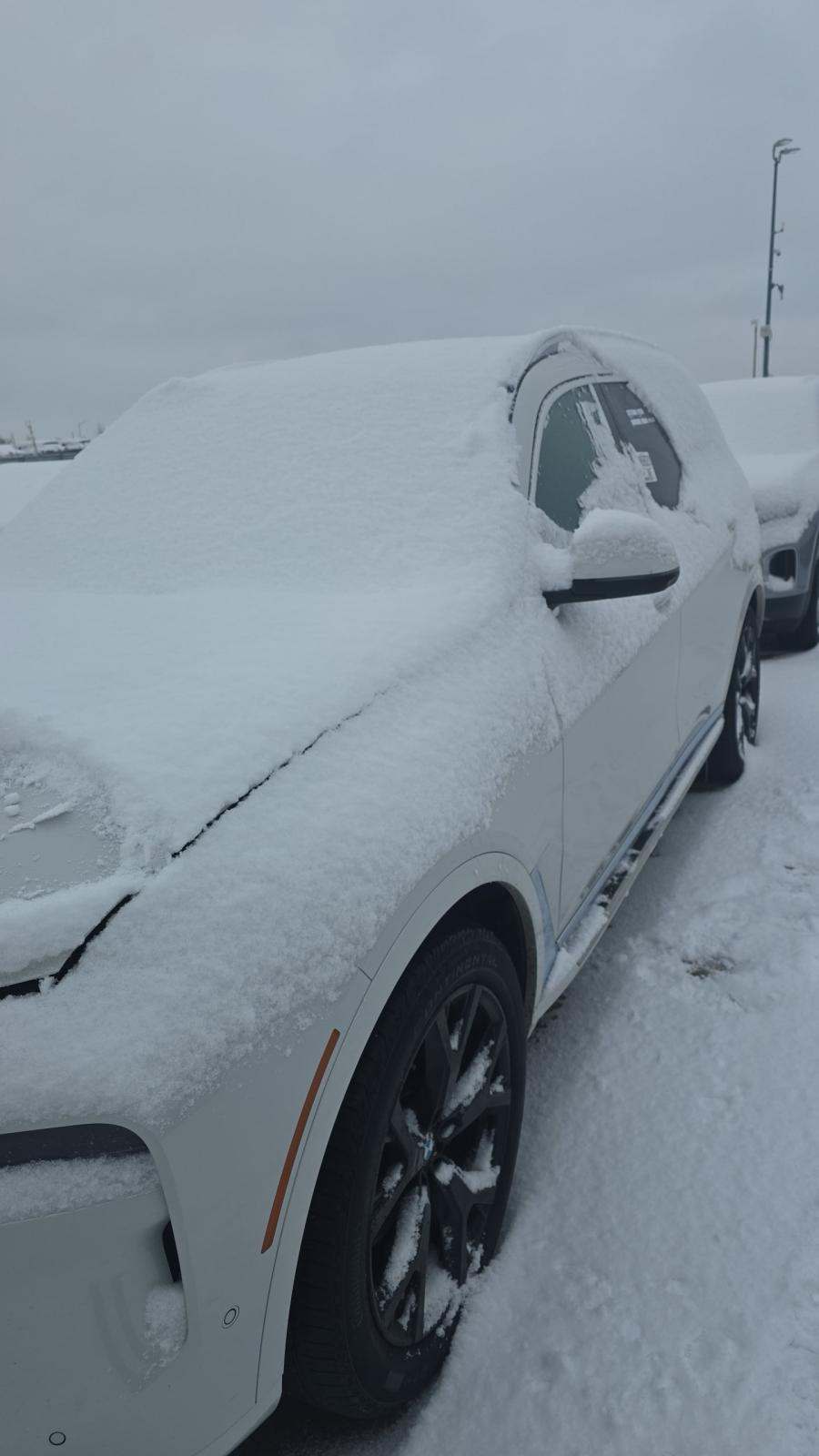 2025 BMW X7 xDrive40i AWD