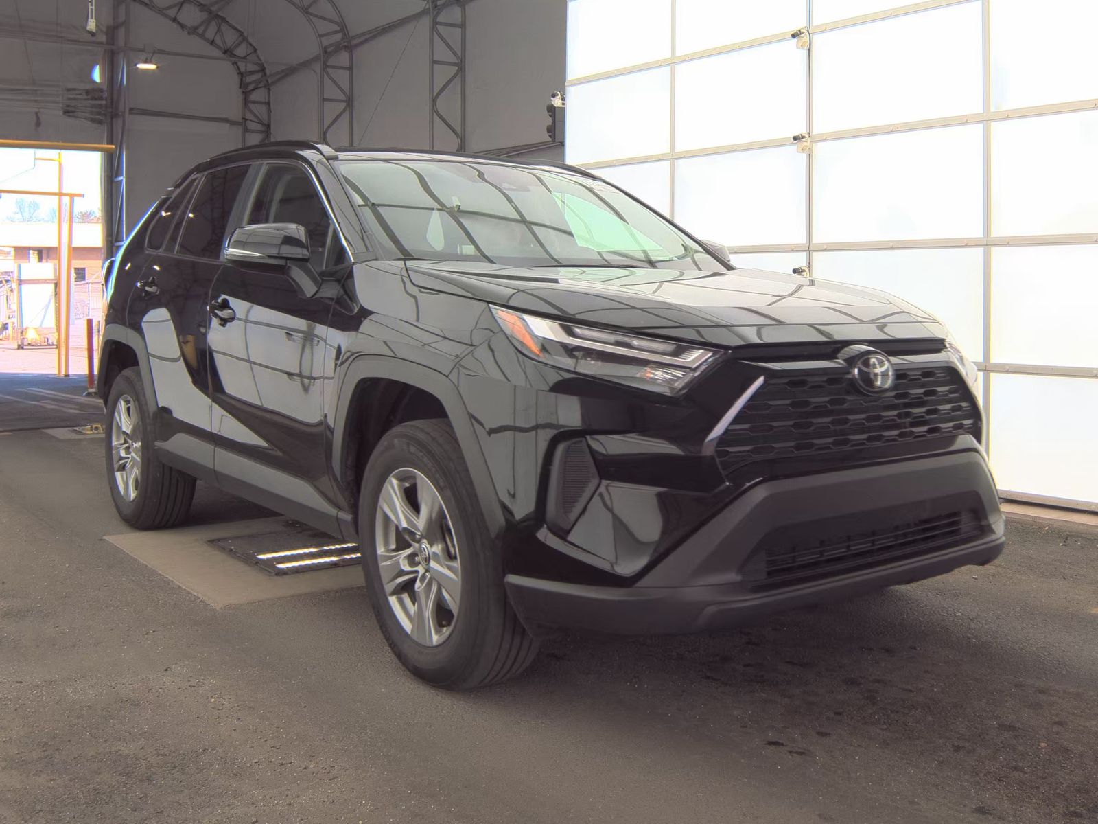 2024 Toyota RAV4 XLE AWD