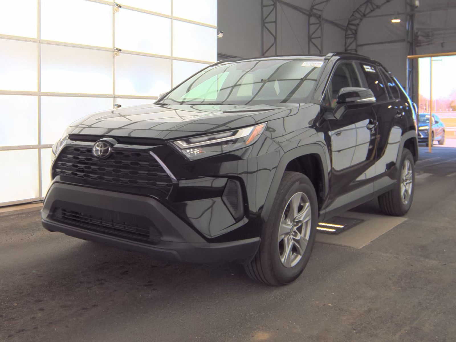 2024 Toyota RAV4 XLE AWD