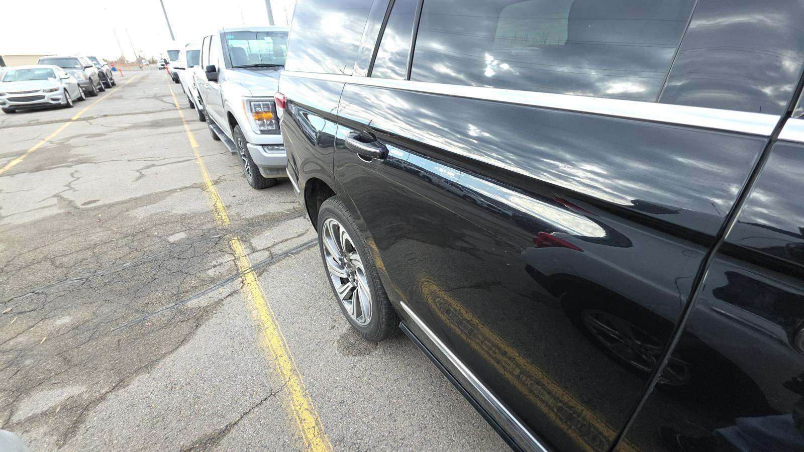 2024 Lincoln Navigator Reserve AWD