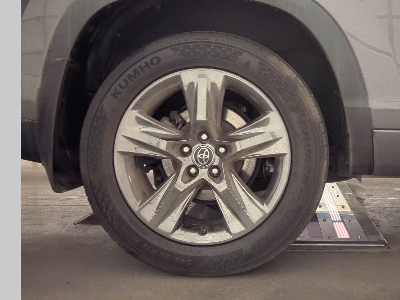 2018 Toyota Highlander Limited Platinum FWD