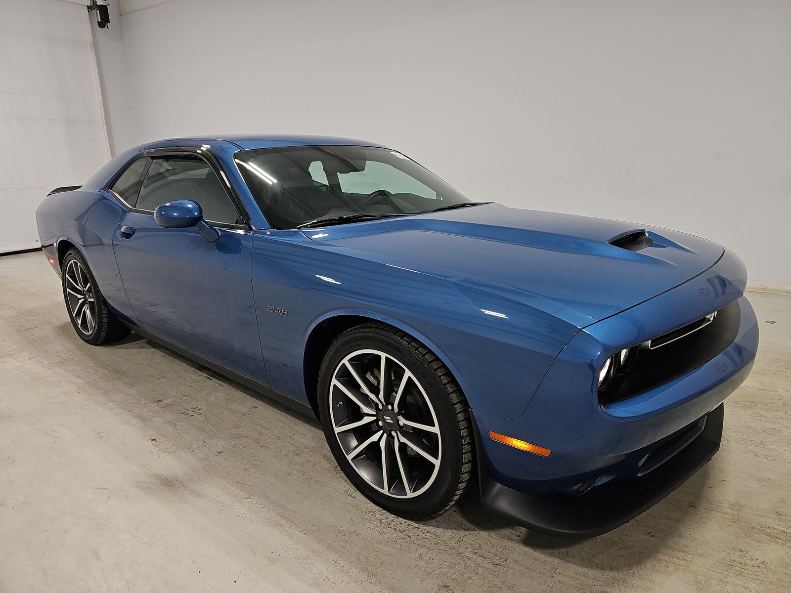 2023 Dodge Challenger R/T RWD