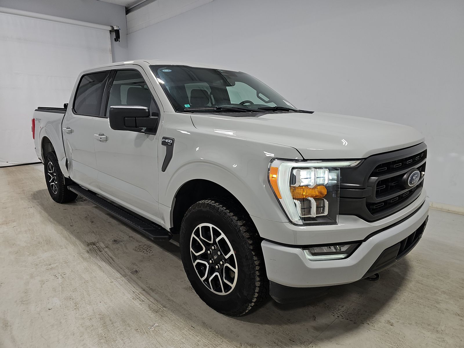 2023 Ford F-150 XLT AWD
