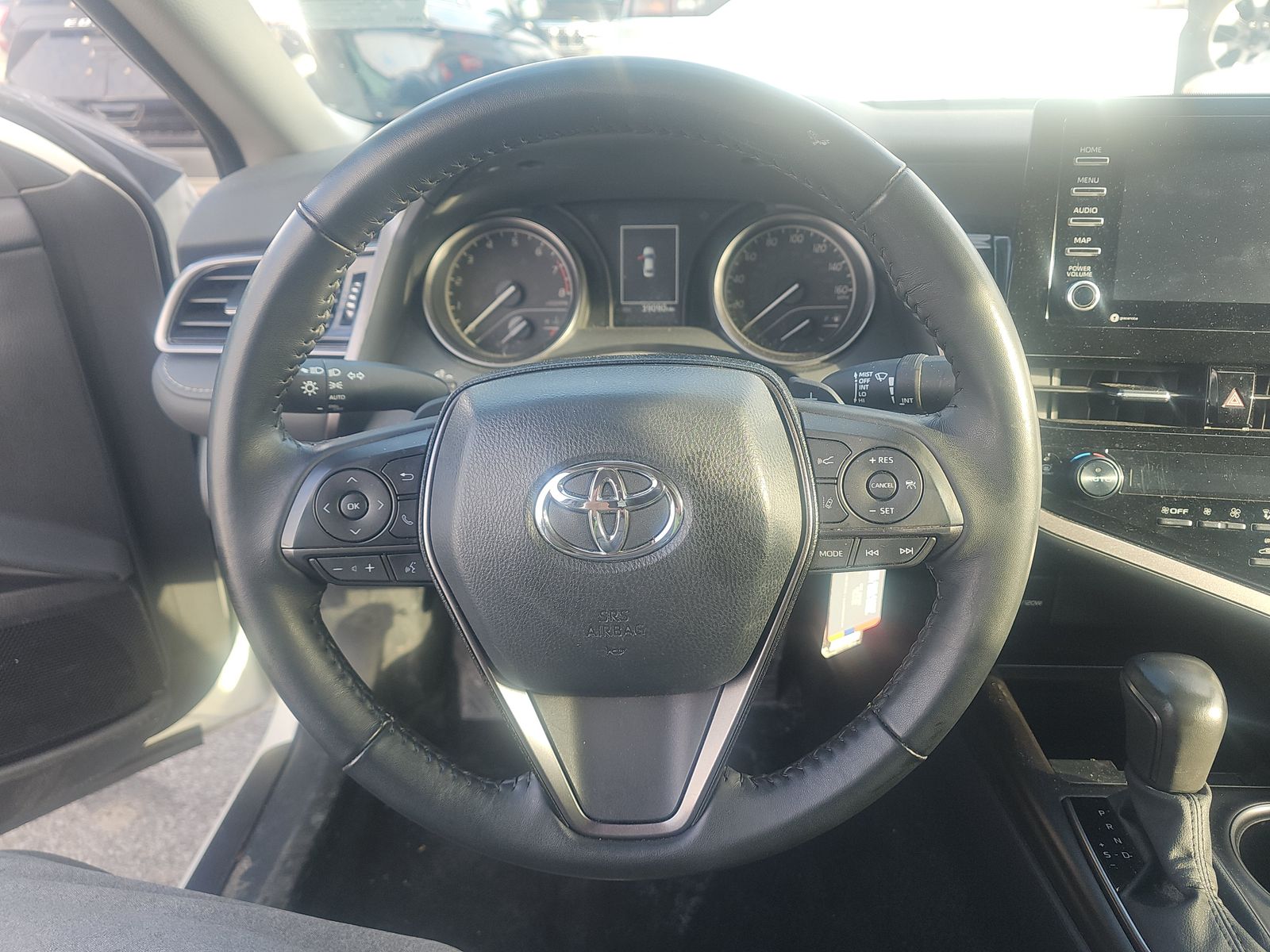 2024 Toyota Camry SE FWD