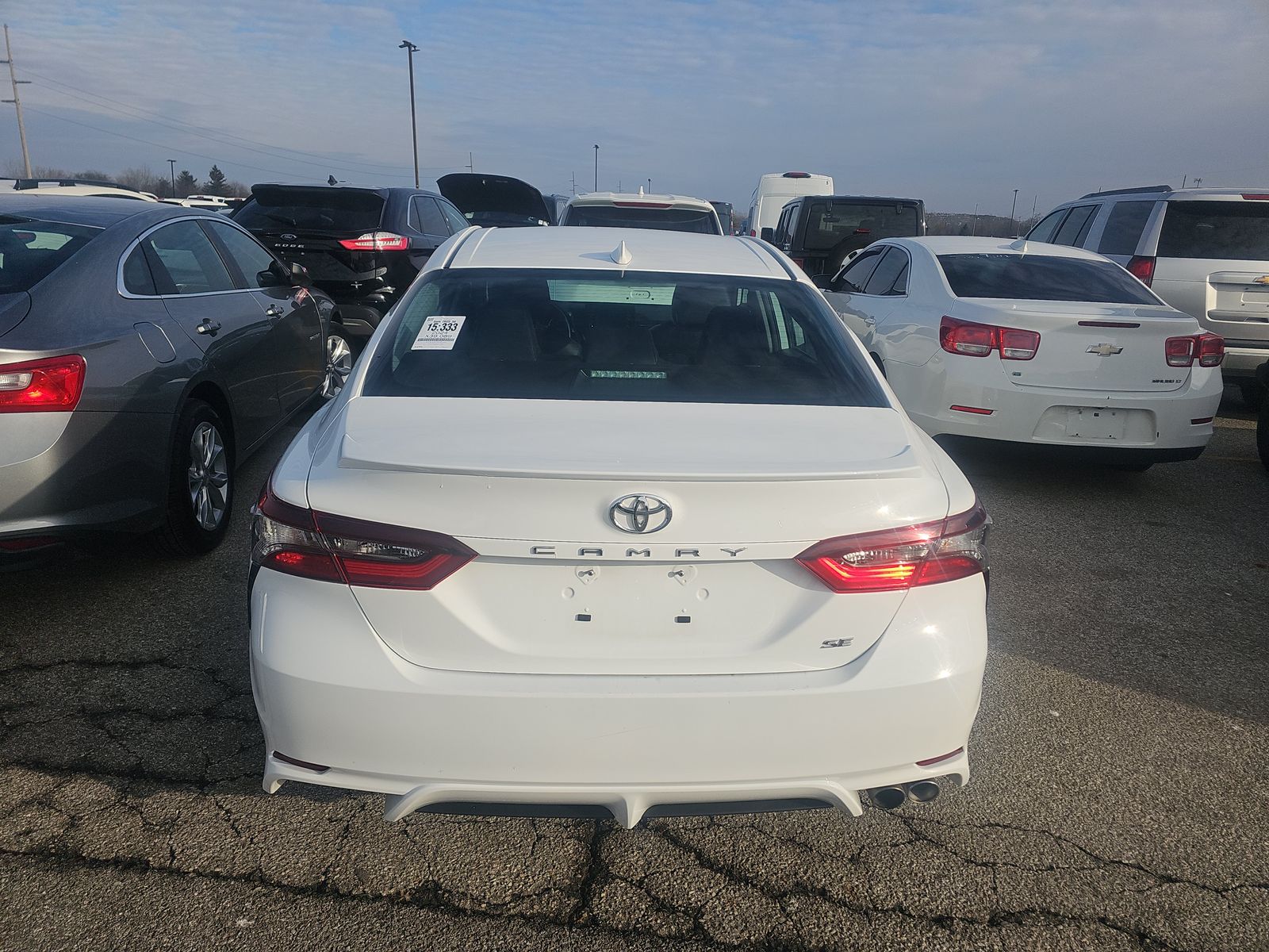 2024 Toyota Camry SE FWD