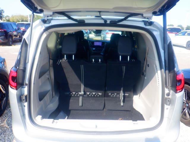 2024 Chrysler Pacifica Touring L FWD