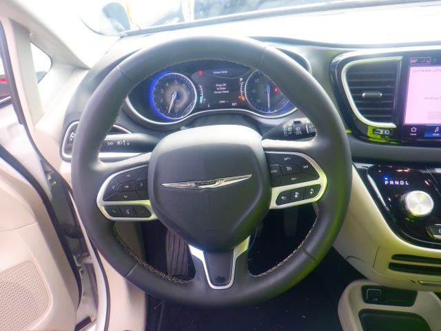 2024 Chrysler Pacifica Touring L FWD