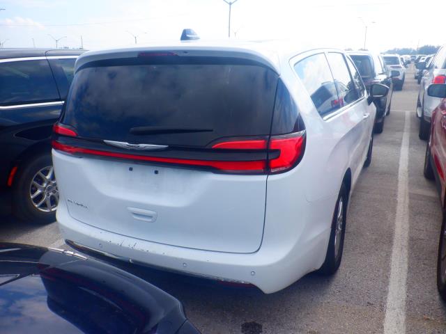 2024 Chrysler Pacifica Touring L FWD