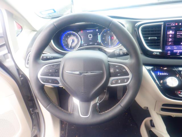 2024 Chrysler Pacifica Touring L FWD