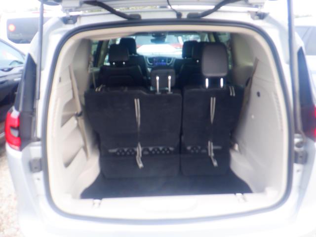 2024 Chrysler Pacifica Touring L FWD